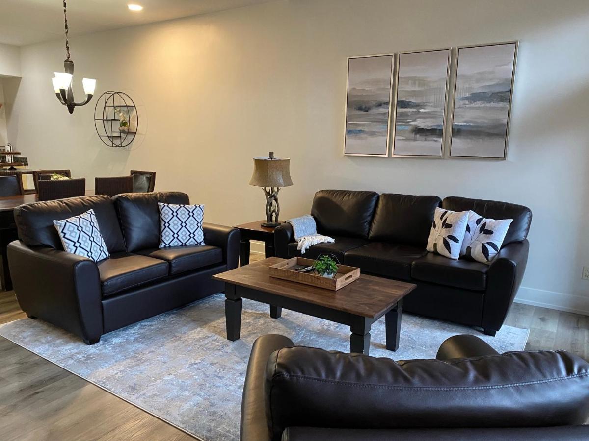 Hotel Spectacular Penthouse With Amazing Views, Indoor Pool And Hot Tub Canmore Exterior foto
